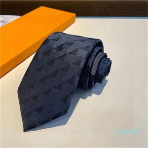 Designers Hommes Cravate d'affaires Cravates en soie Brodé à la main Imprimer Accessoires de mode Hommes