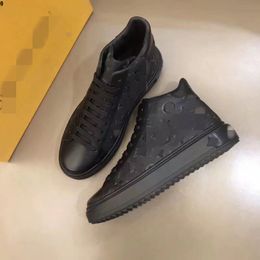 Ontwerpers Mens LuxuriTrainers dames sneakers casual schoenen chaussures luxe espadrilles scarpe firmate aishang lulk4682