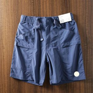 Designers Shorts pour hommes Pantalons décontractés d'été Shorts en nylon Poches latérales Ceinture utilitaire technique Short à séchage rapide