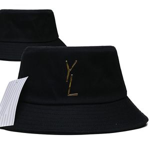 Designers Mens Womens Bucket Hat Fitted Hats Sun Prevent Bonnet métal lettre design mode parasol cap tempérament polyvalent chapeau couple voyage porter très bon