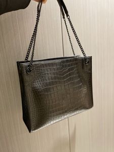 Designers New Bag NIKI Medium Shopping Noir Designer de luxe Sacs à main pour femmes Sacs à bandoulière en cuir à la mode