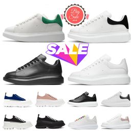 Designers Sneaker surdimensionné Chaussures décontractées semelles blanches en cuir noir en cuir de luxe Velvet en daim pour femmes espadrilles