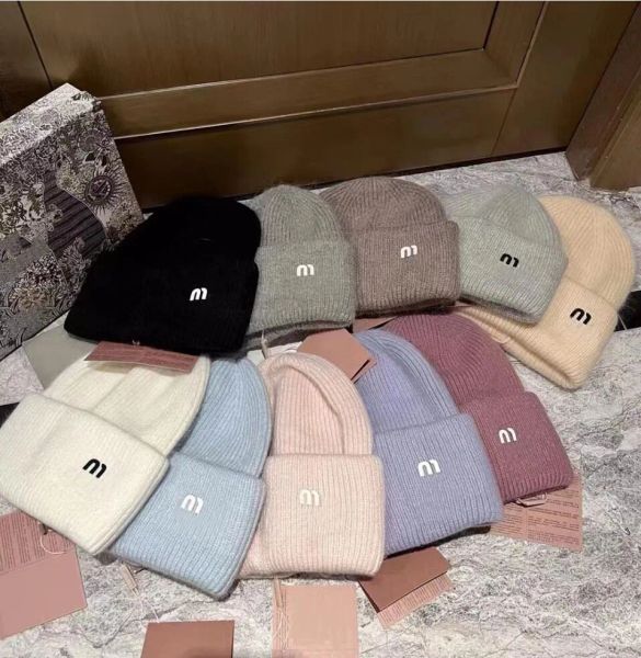 Designers lapin fourrure tricot bonnet couleur bonbon hiver chaleur crâne casquettes mode loisirs unisexe coupe-vent laine designer chapeau femmes bonnets tricotés