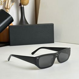 Designer retro zonnebril verkrijgbaar in meerdere kleuren BB0081 low key sfeervolle charmante super coole neutrale luxe zonnebril UV400
