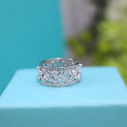Diseñadores Ring Fashion Women Jewelrs Gift Luxurys Diamond Silver Rings Diseñador Pareja Joyería Regalos Simples Party de estilo personalizado Regalos de aniversario agradable