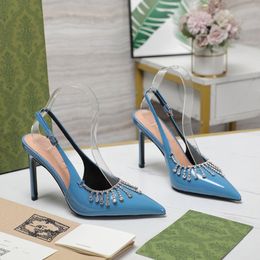 Designers Sandals Chaussures pour femmes en strass de boucle pompes en cuir breveté talon talon 10 cm de sangle à talons hauts sandale 35-42
