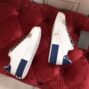 Designers Chaussures Hommes Femmes Luxe Chaussures Casual Pull-On Sneaker Mode Respirant Blanc Spike Chaussette size35-45 rh009277