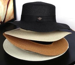 Diseñadores Sombreros de ala ancha de los diseñadores Luxe Sun pequeño Bee Hat ajustado Europeo y Americano Femenino Femenino Femenino Sol Tapa plana Sunshade Sunshade Flat