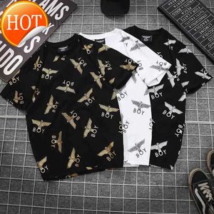 Diseñadores Tiradora de verano Camiseta Classic Gold Stamping Letter Boy London Cortas cortas Mensas Hip Hop High Street Camiseta SM
