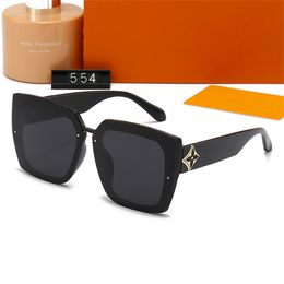 lunettes de soleil de créateurs pour femmes hommes lunettes de soleil de luxe protection UV lunettes de soleil TOP qualité avec diamants lunettes décontractées avec boîte bonne 554