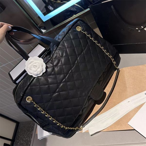 Diseñadores Bolsa de viaje Lujos Bolsa de lona Bolso de aeropuerto Diamante Enrejado Acolchado Cuero Viajes Bolsas de equipaje Grandes para mujer Hobo Bolsos para hombre Tote