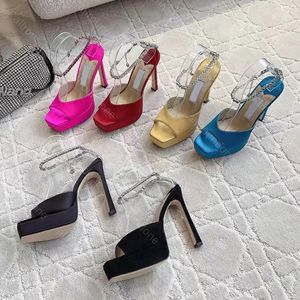 ontwerpers dames slippers hakken sandalen kristal verfraaide strass sandalen jimmyschoos wees met hoge hakken luxe kleding schoenen mode sandalen feestschoenen