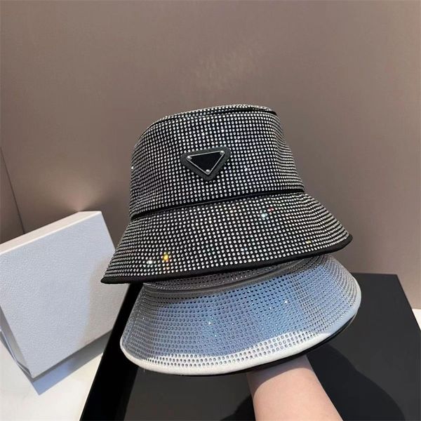 Designers Femmes Hommes Seau Chapeaux Marque De Luxe Casquettes Full Diamond Sunhat Casquettes Casquette De Pêche En Plein Air Summer Beach Lady Chapeau Large Brim Chapeaux