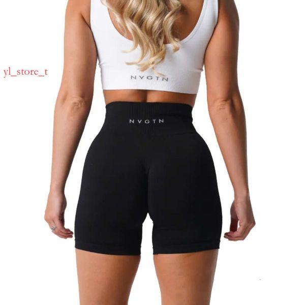 Diseñersyoga atuendo nvgtn lycra spandex sólidos pantalones cortos sin costuras para mujeres medias de entrenamiento suave trajes de fitness pantalones de gimnasio con medias de ajuste delgado para mujeres 6880