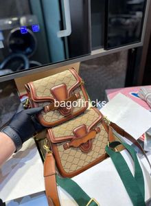 Conception de sacles selles classiques de mode de mode de mode portefeuille vintage dames marron en cuir à main sac à main