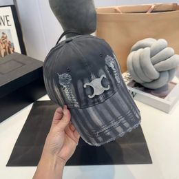 Desinger Letter Baseball Cap Luxe Damespetten metalen bordborduurwerk Zonnehoeden Mode Vrije tijd Ontwerp cowboyhoed 8 kleuren Geborduurd Gewassen Zonnebrandcrème zeer goed