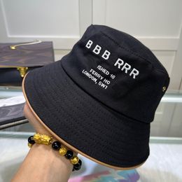 Desingers bucket hats Luxurys Brede rand hoeden effen kleur letter zonnehoeden fashion caps trend reizen buckethats temperament honderd hoed