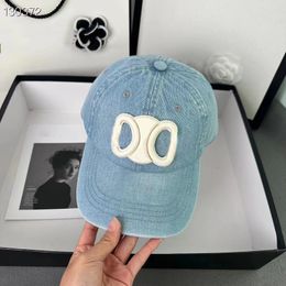 Desingers Letter Baseball hoeden Vrouw Caps Borduurwerk Sun Cap Fashion ontwerpen Ontwerp Blok Hoed 12 kleuren geborduurd gewassen zonnebrandcrème mooi