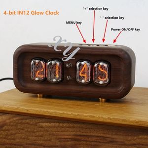 Horloges de table de bureau 4 bits IN12 Collection rétro horloge bricolage noyer noir bois massif Tube lumineux horloge numérique décoration de la maison cadeau technologie faite à la main 231123