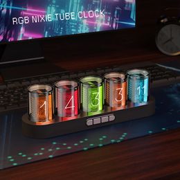 Desktafel klokken digitale nixie buisklok met RGB LED -gloeit voor gaming desktop decoratie luxe doos pakking cadeau idee 231124