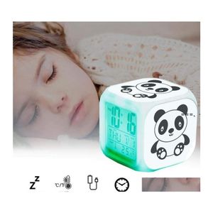 Desktafel klokken kinderen bed weekdek panda patroon led digitaal display 7 kleur veranderen licht nacht gloeiende rrd12348 drop de otz9k