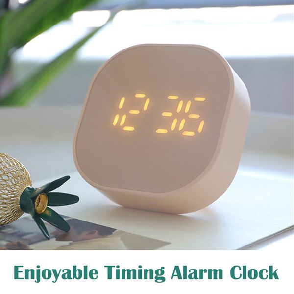 Horloges de table de bureau Mini horloge numérique LED avec rétro-éclairage Snooze alarme température minuterie d'aspiration magnétique pour cuisine décoration de la maison 230731
