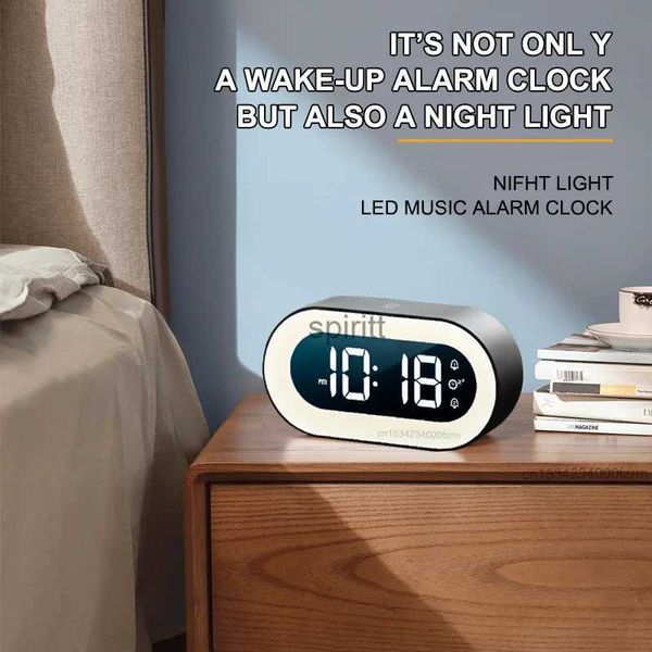 Relojes de mesa de escritorio Música LED Reloj despertador digital Control de voz Diseño de luz nocturna Relojes de escritorio Decoración de mesa para el hogar Batería incorporada de 1200 mAh YQ240118