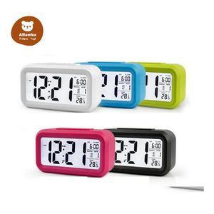 Horloges de table de bureau Capteur intelligent Veilleuse Réveil numérique avec thermomètre de température Calendrier Montre silencieuse Wd Drop Delivery Dhuh0