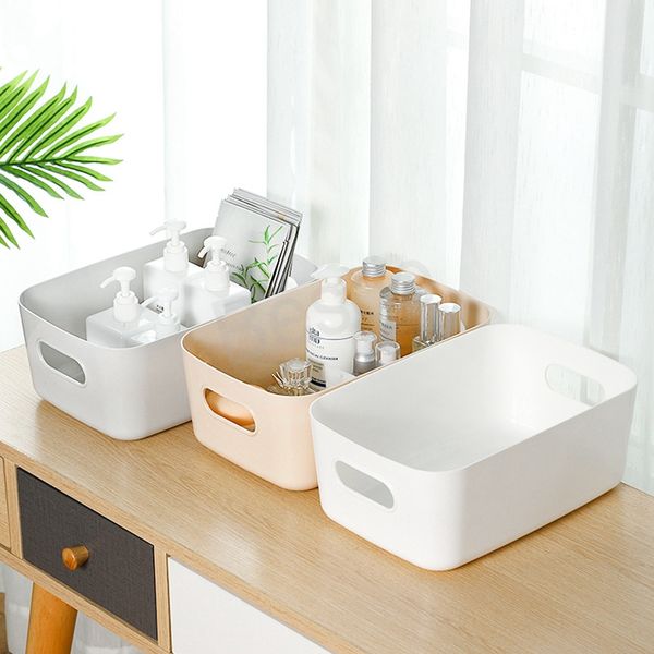 Caja de almacenamiento de cosméticos de escritorio Artículos diversos para el hogar Cajas ordenadas de plástico Toallas de baño Tazón de cocina Plato Suministros de almacenamiento de huevos BH6304 WLY