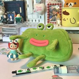 Desktoporganisator Big Mouth Frog Pen Bag Grote capaciteit Cosmetisch zakje Potloodkisten Plush Zipper Stationery School Office