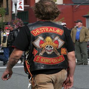 DESTRALOS S KING CO WA MOTORFIETS CLUB VEST OUTLAW BIKER MC JAS PUNK GROTE RUG PATCH COOLEST IJZER OP WEST PATCH 322t