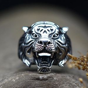 Bonnes de tigre en or / argent