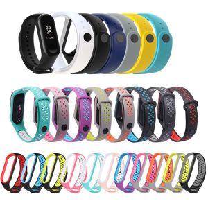 Apparaten strap voor xiaomi mi band 7 6 5 4 3 polsband siliconen armband polsbanden sport vervangende polsband smartwatch accessoires