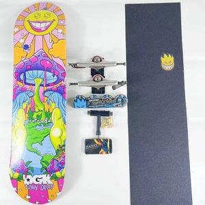 DGK Board Skateboard professionnel complet patinage 7 plis érable du Canada plus de couleur 7758082585 pouces Double fusée 240327