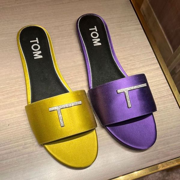 DHgate Diseñador Sandalias miui para mujer tom para ford hombres chanclas negras oficina Zapato de cuero Deslizadores planos Zapatilla de playa Verano mius holgazán sandalia de lujo Hotel Mule Slide