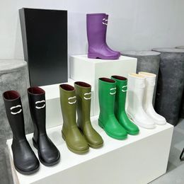 Dhgate Shoes Botas de cuero de lujo para mujeres Plataforma de diseñador Boots de rodilla Largas Totas de alta calidad impermeables sin deslizamiento de goma gruesa