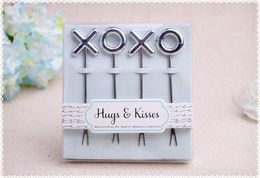 Fournitures de fête "Hugs Kisses" Apéritif en acier inoxydable Picks Fourchette à fruits Faveur de mariage et cadeau
