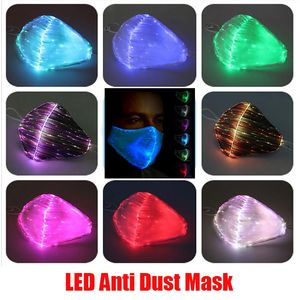 DHL 2020 LED Masque anti-poussière 7 couleurs changeantes lumière lumineuse Rave avec charge USB Masques faciaux Break Dance Music Party Halloween Protection