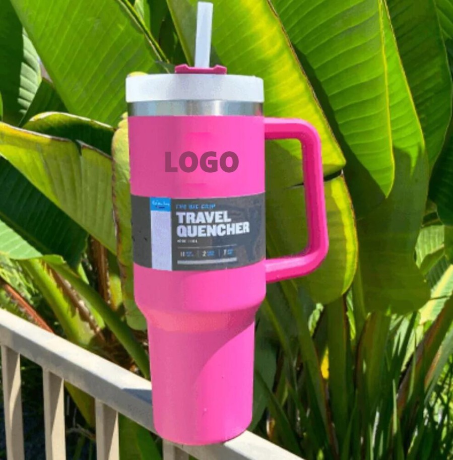 DHL 40oz logotyp Rose Pink Water -flaskor redo att levereras med handtag bilmuggar isolerade koppar frostade lock och sugrör rostfritt stål kaffetumbler termos koppar e1012799