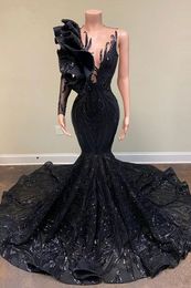 Vintage noir sirène robes de bal robes de soirée gothiques pure manches longues paillettes perlées à volants longues femmes fête robes d'occasion BC16131