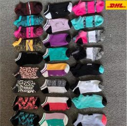Dhl Black Choches Adult Cotton Courtes courtes Chaussettes de la cheville Sports Basketball Soccer Adolescents Cheerleader New Syle Girls Women Sock With Tags