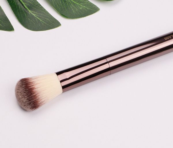 DHL FREE Foundation/Blush Makeup Brush #2 Brochas cosméticas de contorno bronceado de tamaño completo Cerdas sintéticas