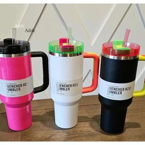 DHL NIEUW 40 OZ Elektrische neon Wit Zwart Geel Quencher H2.0 Mokken 40oz roestvrijstalen tuimelaars met handgreeplid en stro -autobekers Pink waterflessen 0508