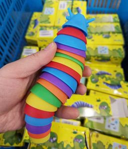 Nieuwe 7,5 inch Rainbow 3d Slug Fidget Toy Fashion Toys Articulated Flexible Relief Anti-Anxiety Sensory speelgoed voor kinderen volwassen groothandel 2022