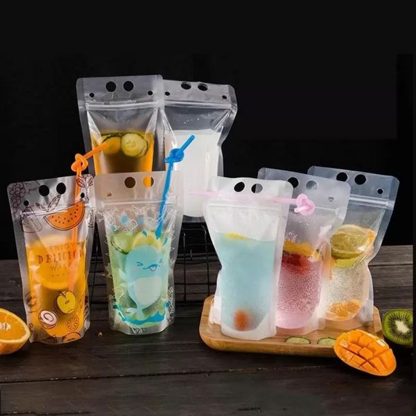 DHL Ship 500ML Bolsas de bebidas transparentes Bolsa con cremallera resellable de paja Bolsas de plástico de pie translúcidas de mano para trabajo pesado Bolsas para beber SS1102