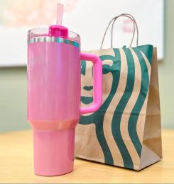 Navire DHL des États-Unis Cosmo Pink Parade 40oz Quencher H2.0 tasses gobelers avec couvercles de poignée en silicone et paille Cadeaux de la Saint-Valentin Tasses de voitures GG0424