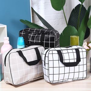 DHL50pcs Kits de toilette Femmes PVC Stripes imprime le rectangle étanche de la sac de rangement protable de voyage Couleur de mélange