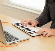 XKEY USB MOBLIE MIDI KEYBOARD WITH POLYPHONIC AFTERTOUCH