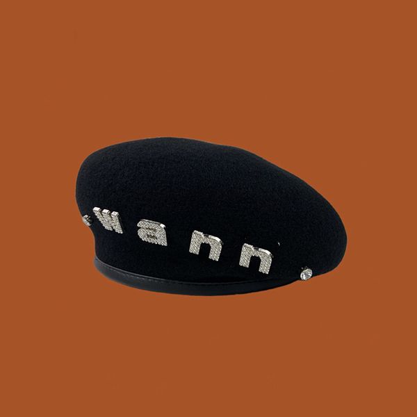 Diamond Berets Women Designer Black Letter Chapeaux Fashion Trendy Trendy HEPT WARKING BACK