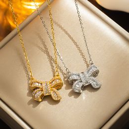 Collier pendentif nœud en diamant en argent sterling S925, collier design de luxe léger, haut de gamme, cadeau d'anniversaire pour la Saint-Valentin